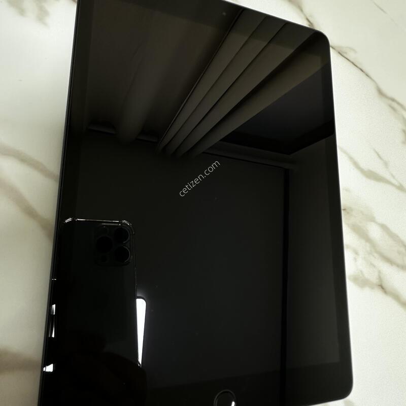 �����е� 8���� 32G �������� �����̽� �׷���