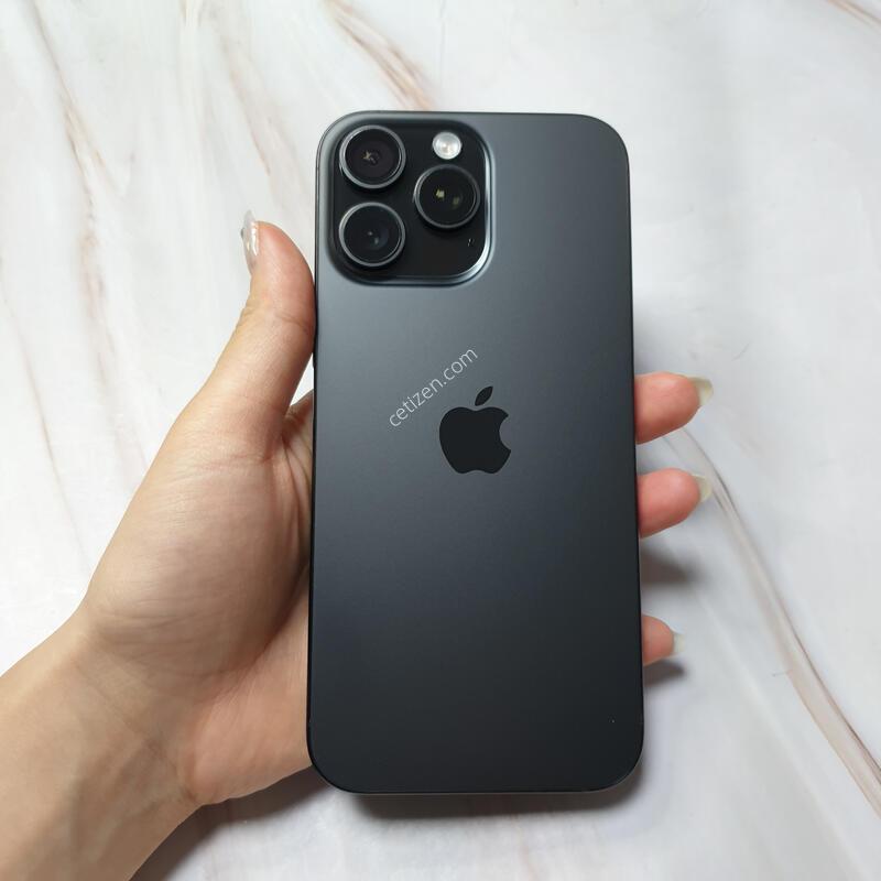 ������16���θƽ� ����ƼŸ�� 256G ������ �Ǹ��մϴ�