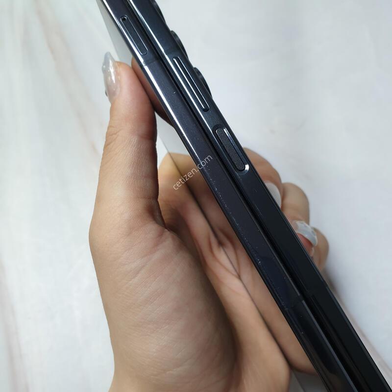 �ڱ��� ������ Z����5 5G ���� 512G S�� �Ǹ��մϴ�