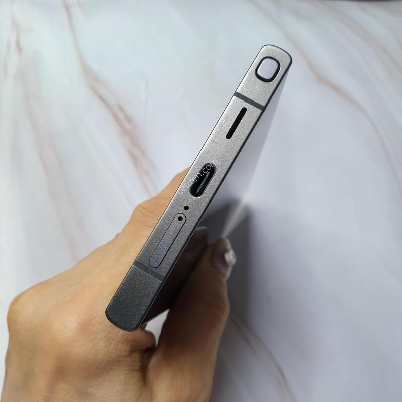 SK ������ S24��Ʈ�� ƼŸ������ 256G S�� �Ǹ��մϴ�