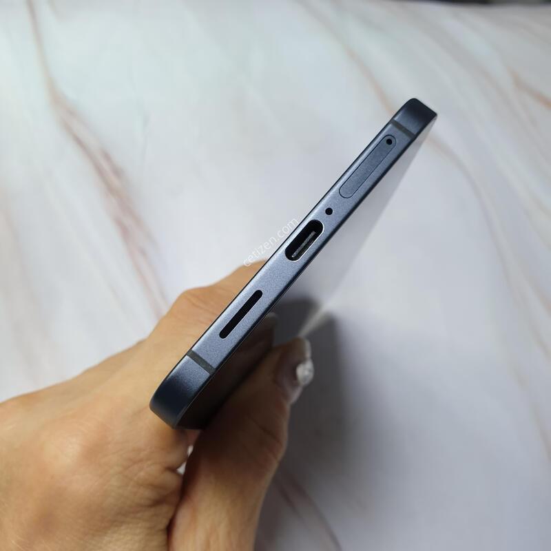 KT ������ S25���� ���� 256G S�� �Ǹ��մϴ�