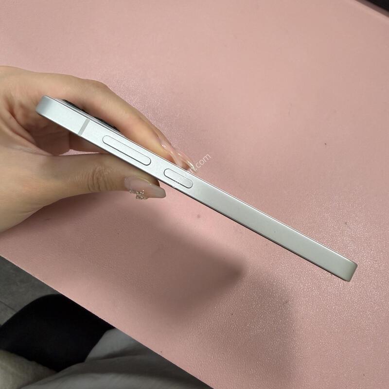 �ó���� Ű���� ȭ��Ʈ 128GB A��