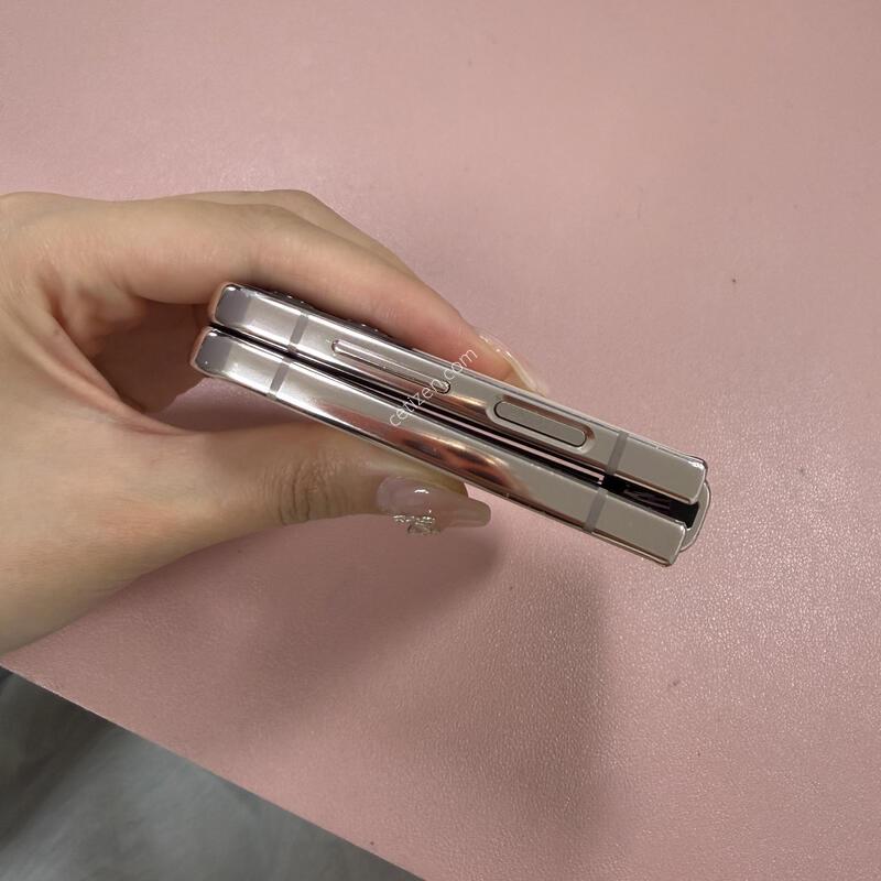 ������Z�ø�4 ��� 256GB