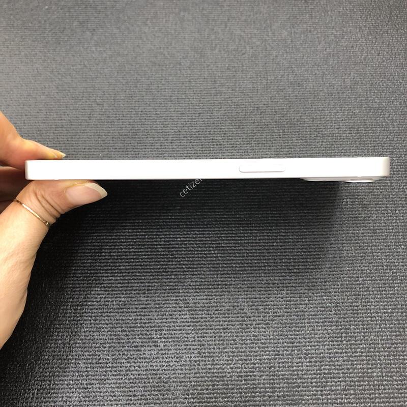 ������13 ȭ��Ʈ 128G,S��