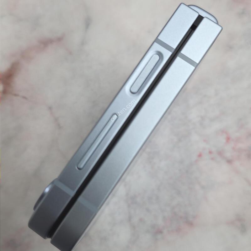 �ø�6 256GB ���� �ڱ���