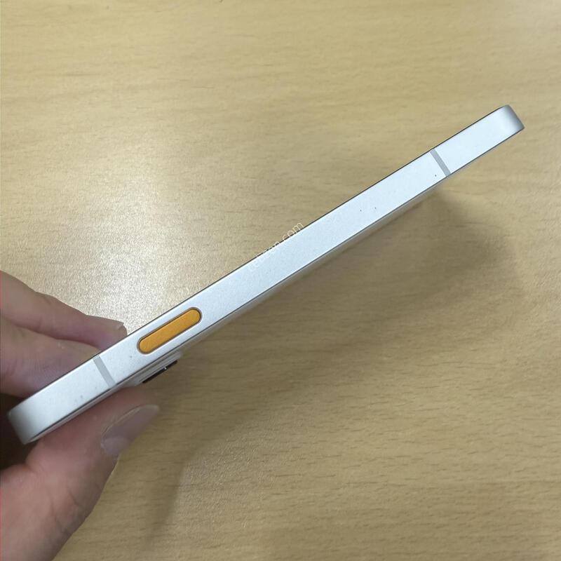 ���̺� �ó���� ȭ��Ʈ A�� 128GB