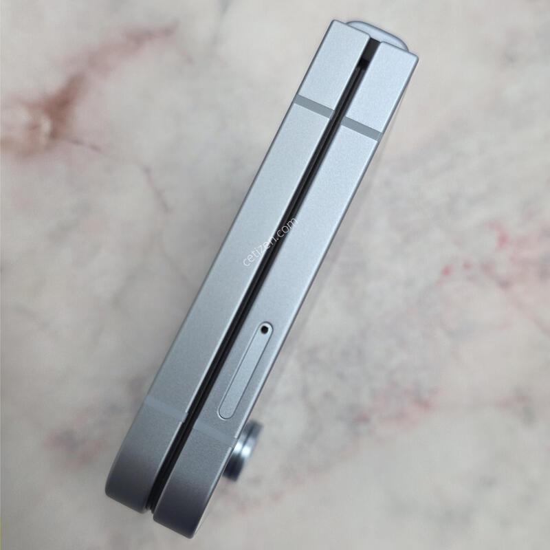 �ø�6 256GB ���� �ڱ���