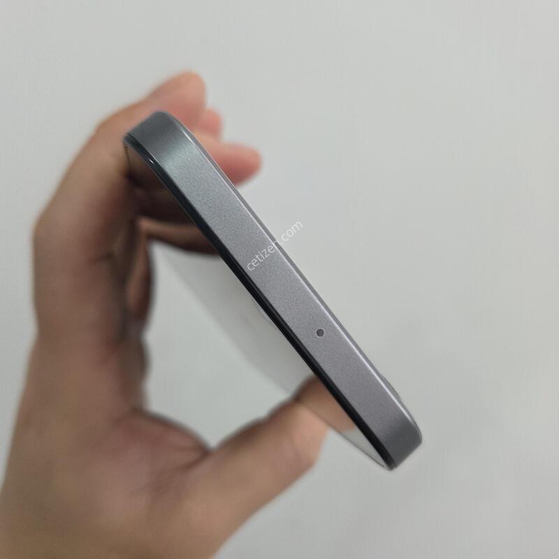 ������ ���̵�7 128GB �׷���