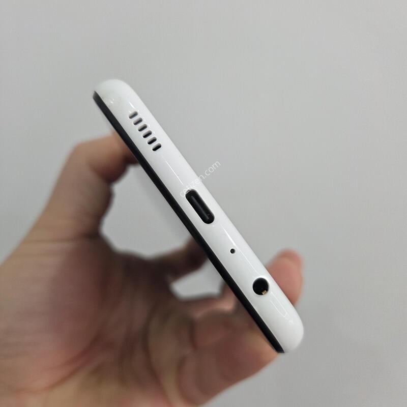 ������ A13 64GB ȭ��Ʈ A��