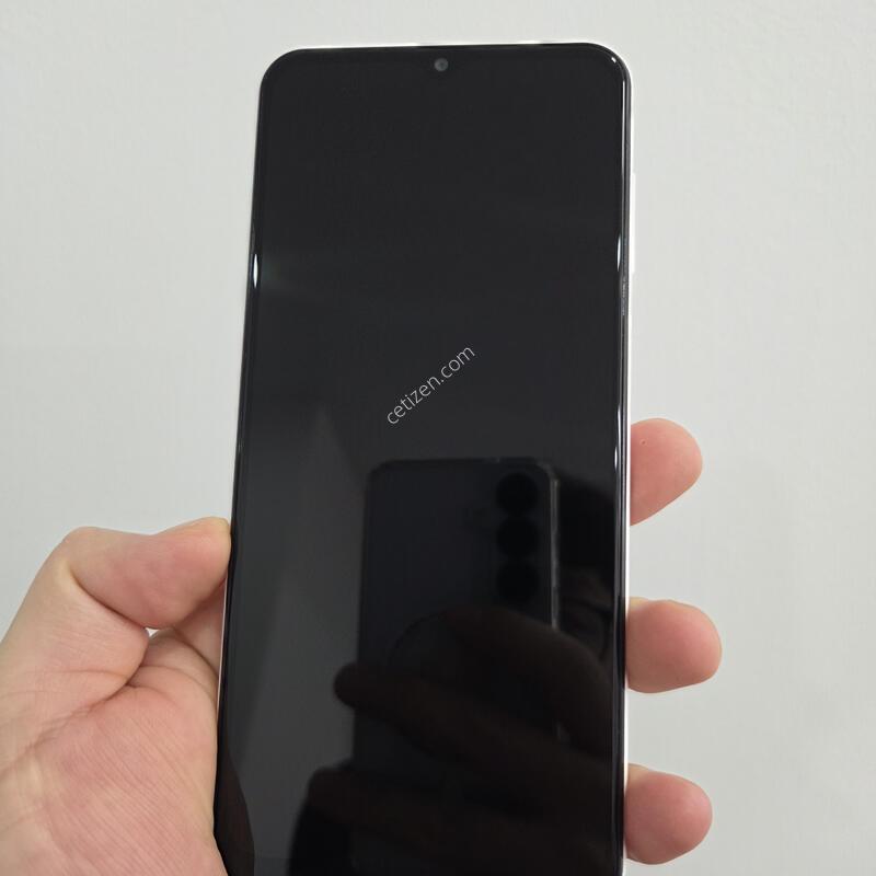 ������ A13 64GB ȭ��Ʈ A��