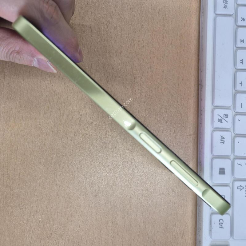 ������A25 ���ο� S�� 128GB