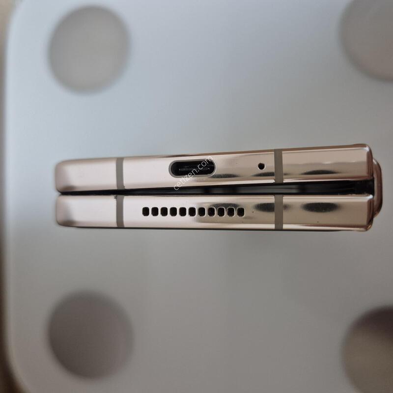 ������ Z ����4 ������ 256GB S�� �Ǹ��մϴ�