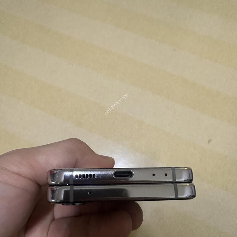 �ø�4 F721N