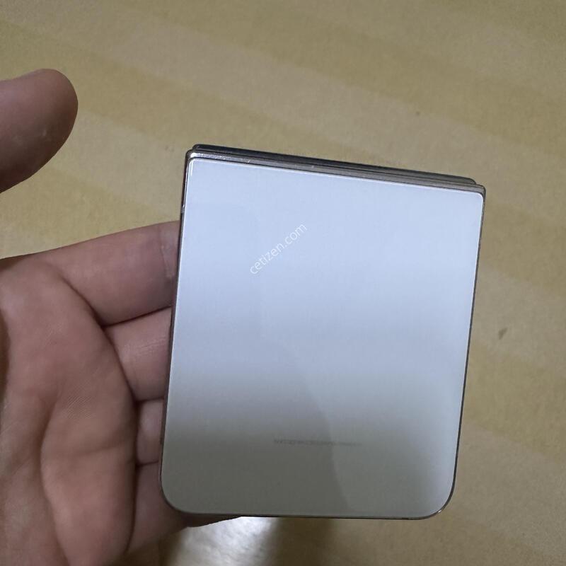 �ø�4 F721N