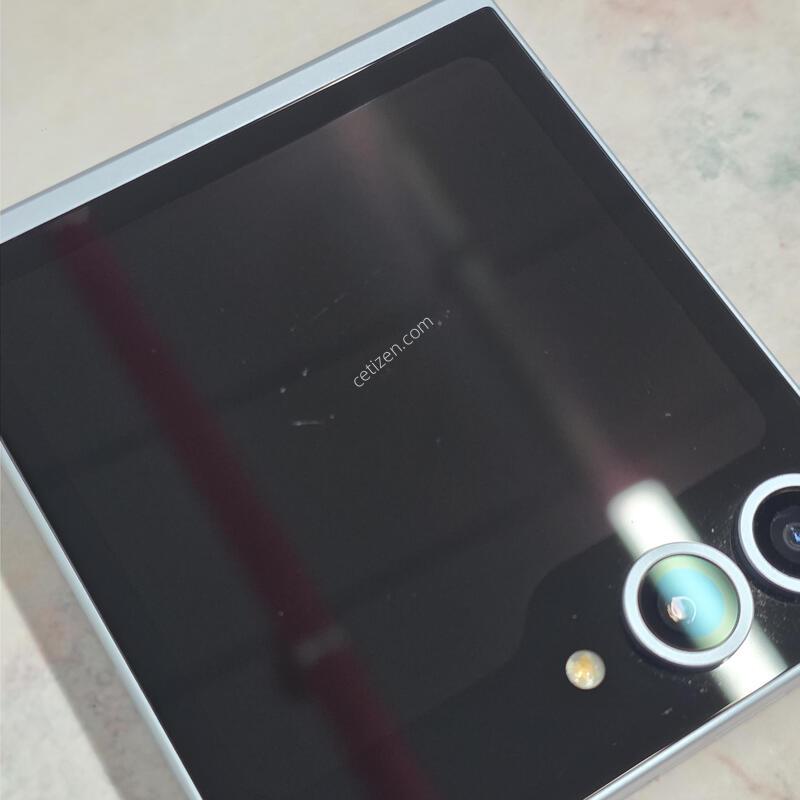 �ø�6 256GB ���� �ڱ���
