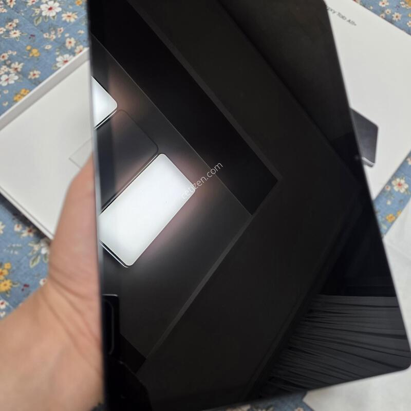 ��A11+ (128�Ⱑ) ,�������̿�