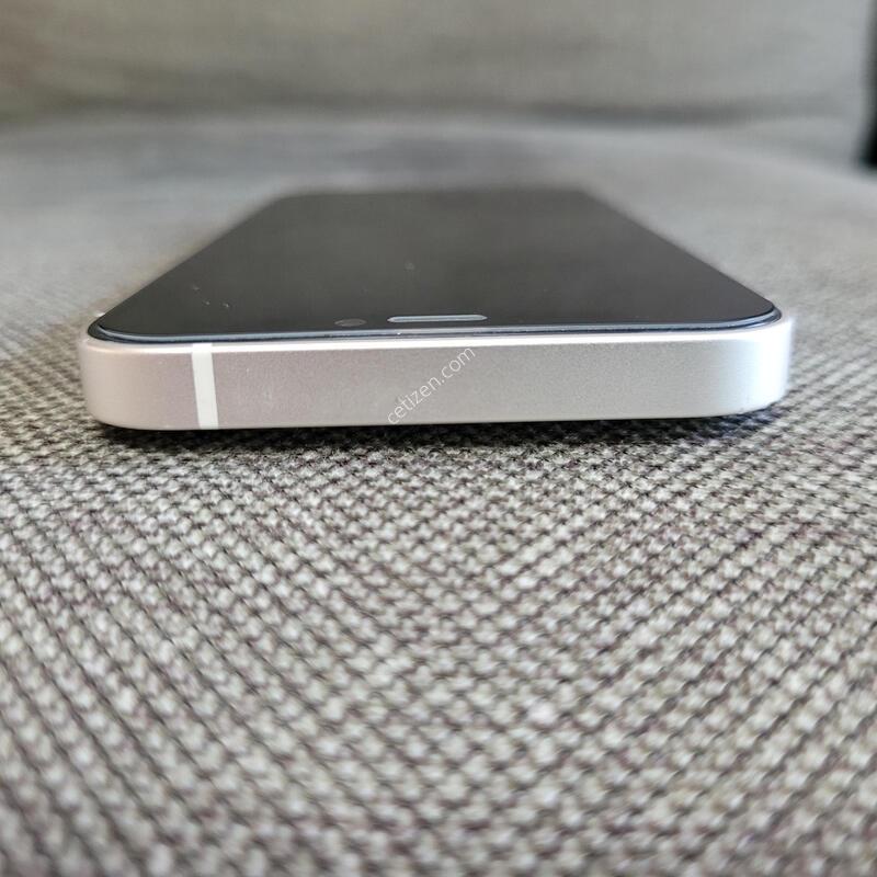 ������ 12�̴� ȭ��Ʈ 128GB/75%