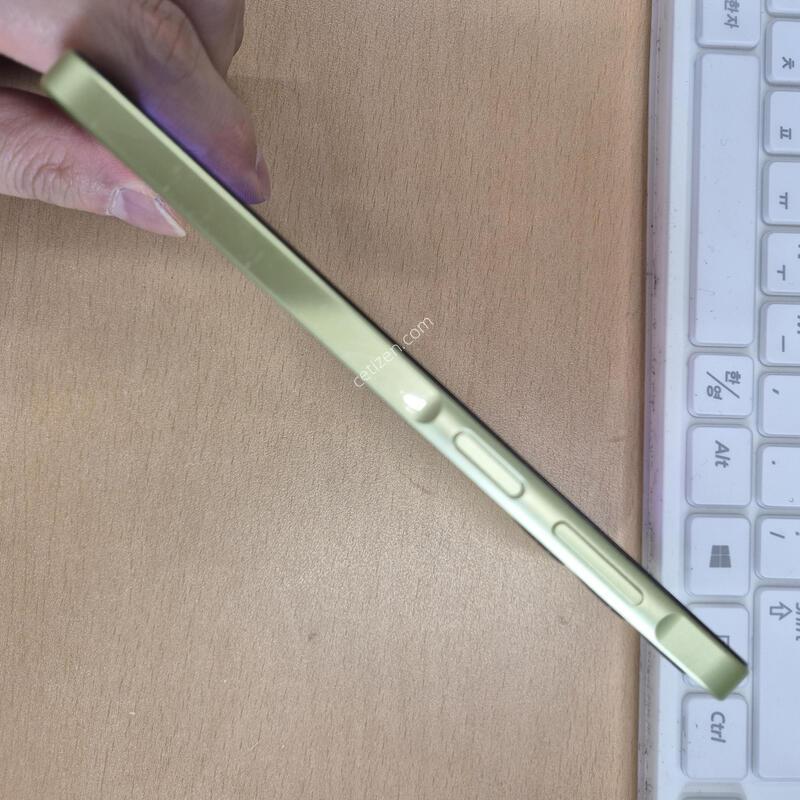 ������A25 ���ο� S�� 128GB