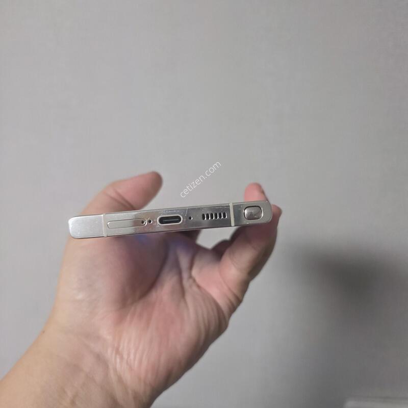 ������ S23��Ʈ�� ũ�� 256�Ⱑ A�� �Ⱦƿ�~