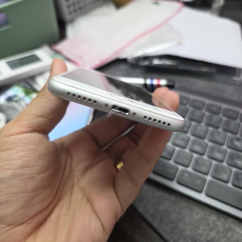 (701)������8