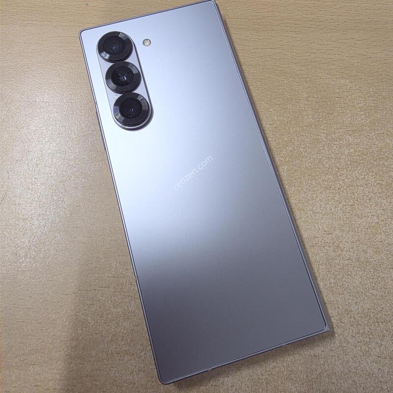 ����6 256GB