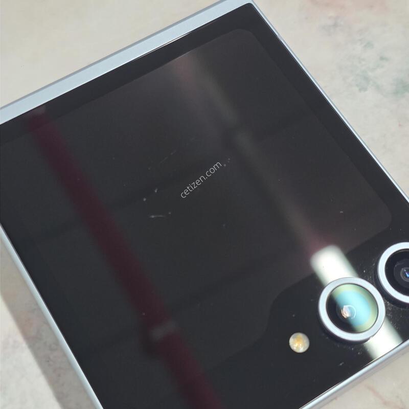 �ø�6 256GB ���� �ڱ���