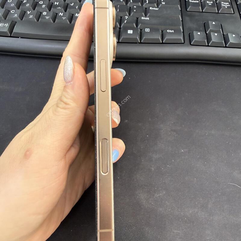 ������16����/����Ʈ ƼŸ��/ 256G/ ���͸�93����