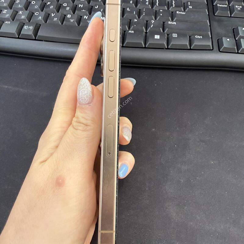 ������16����/����Ʈ ƼŸ��/ 256G/ ���͸�93����