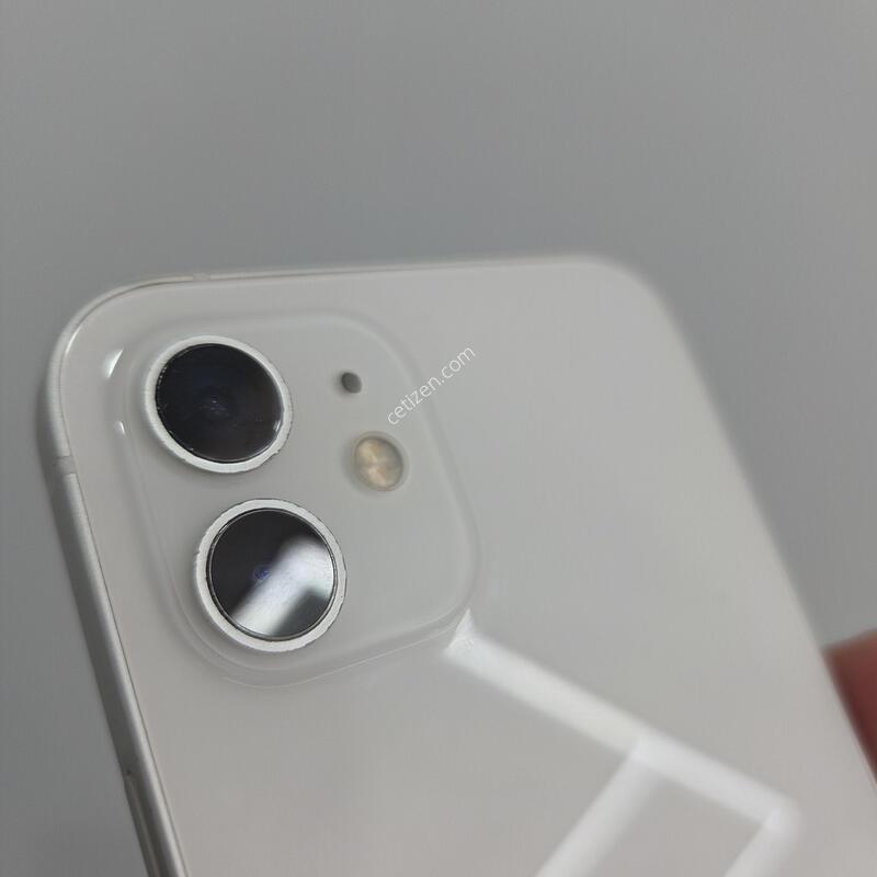 ������12 64GB ȭ��Ʈ