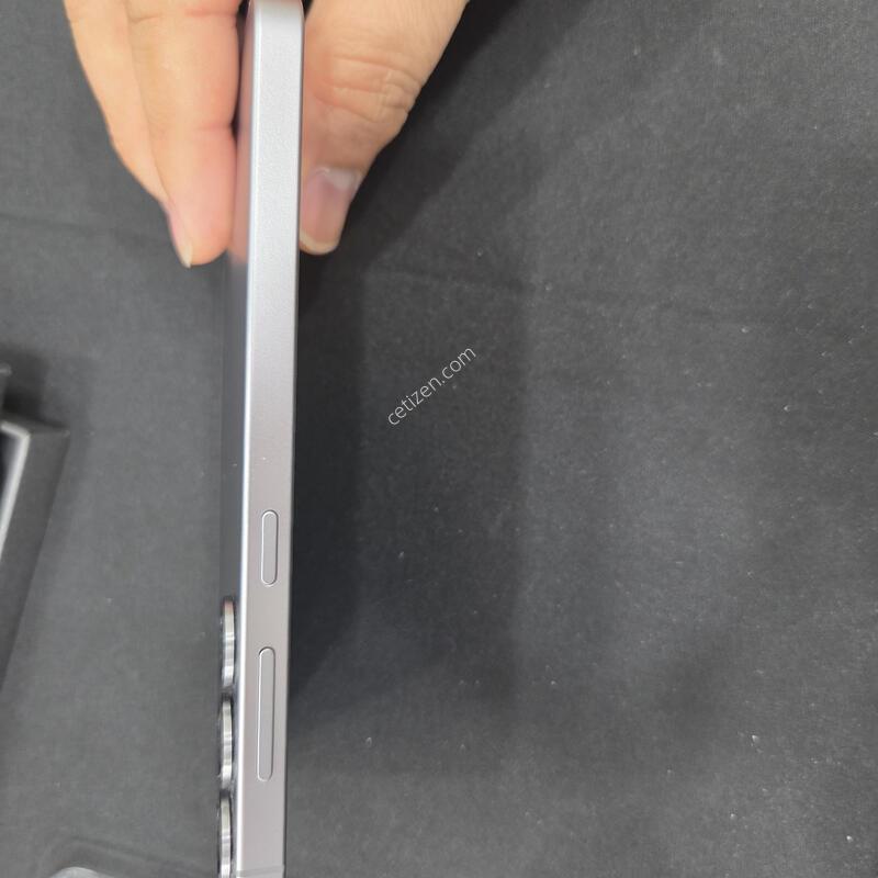 ������ S25 �ǹ� ������ A�� 256G(SKT) �Ǹ� �մϴ�.(Ǯ��)