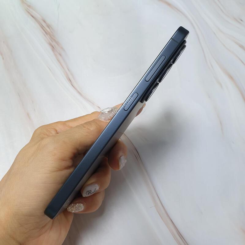 LG ������ S26 ���� 256G S�� �Ǹ��մϴ�