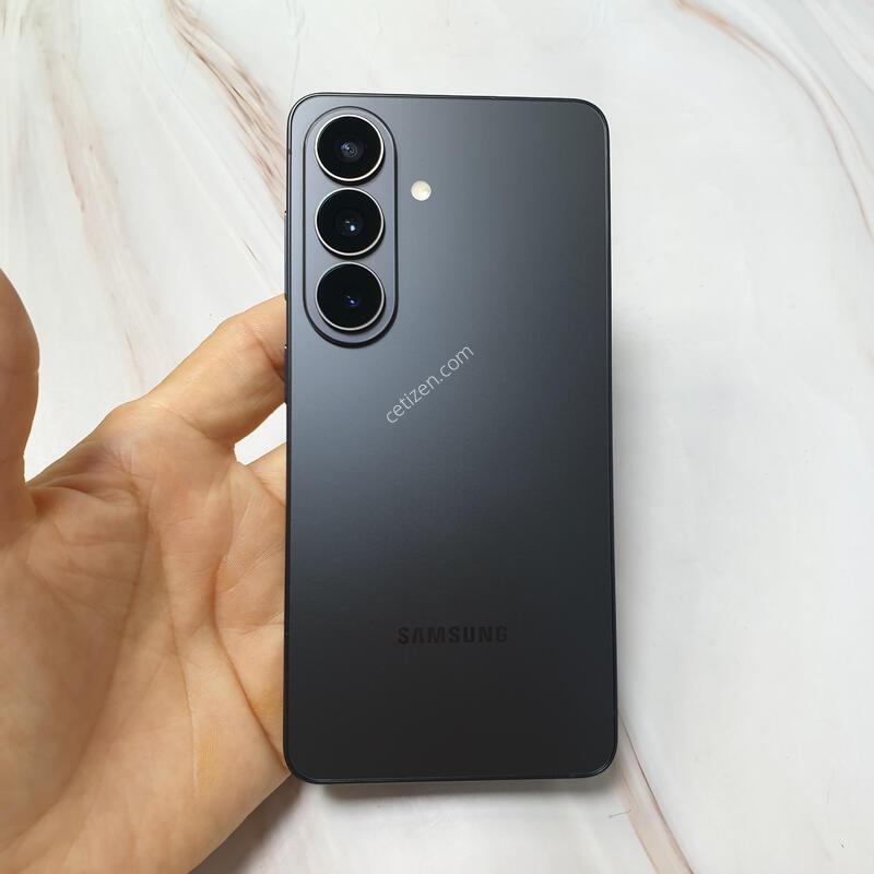 LG ������ S26 ���� 256G S�� �Ǹ��մϴ�