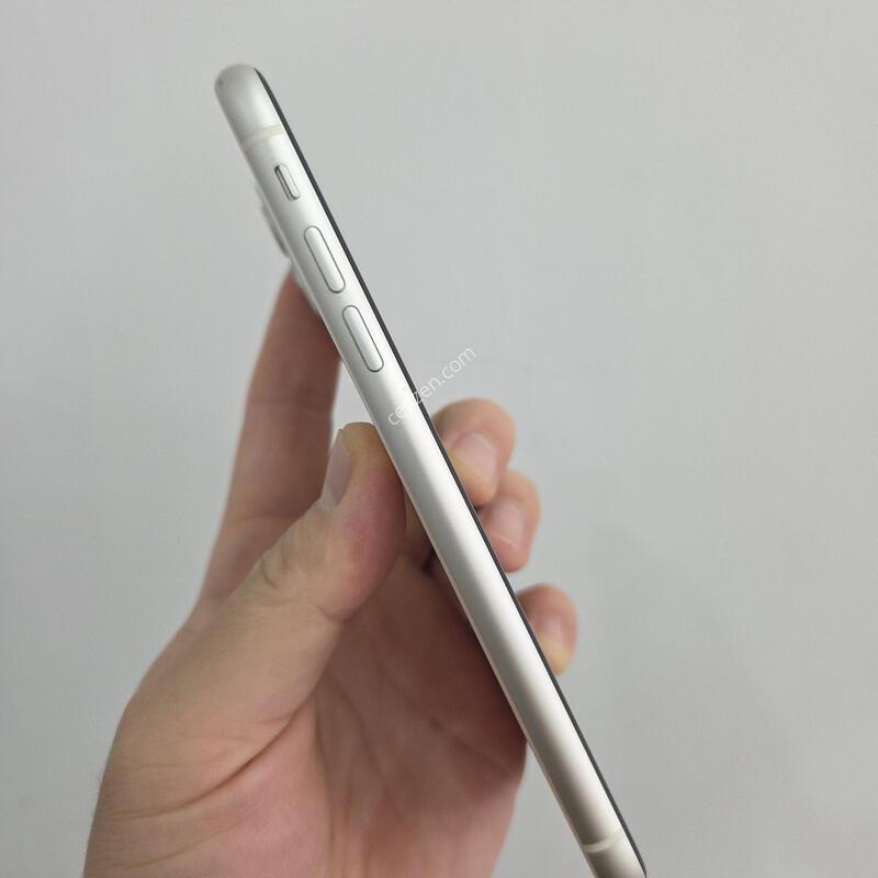 ������11 64GB ȭ��Ʈ