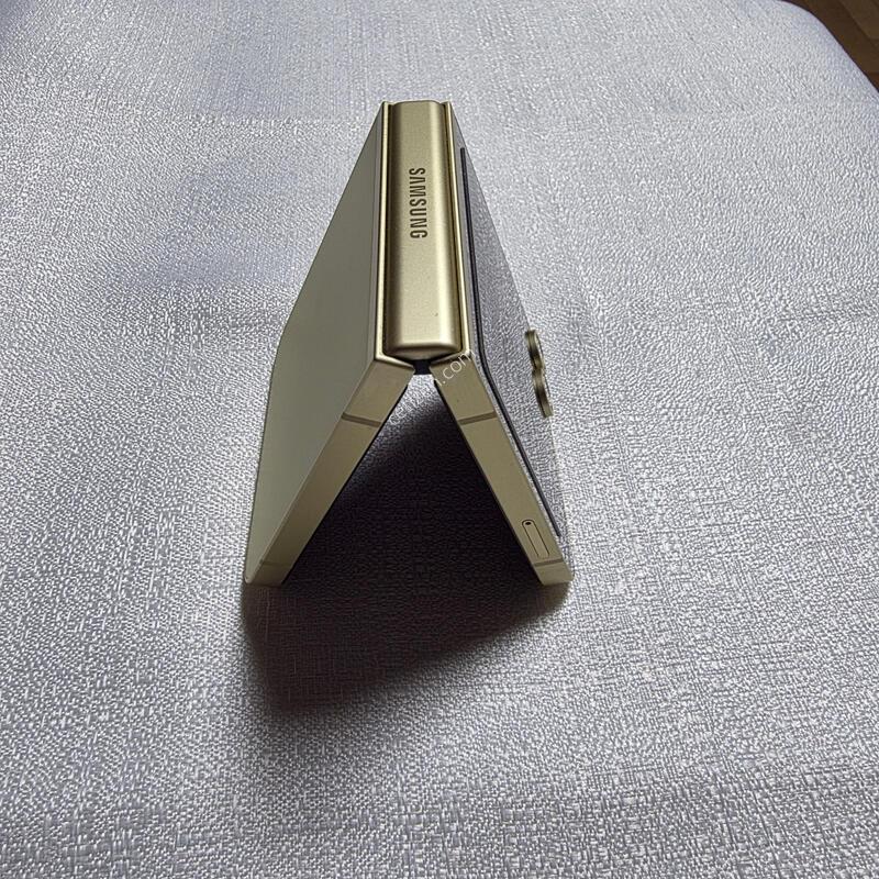 Z�ø�6 256g ���ο� ����������