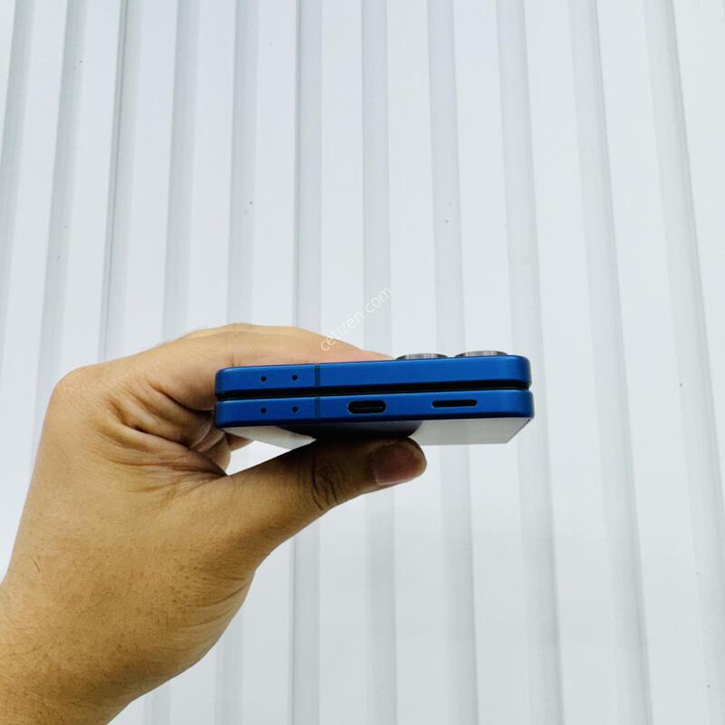 ������Z�ø�7  ����  256GB