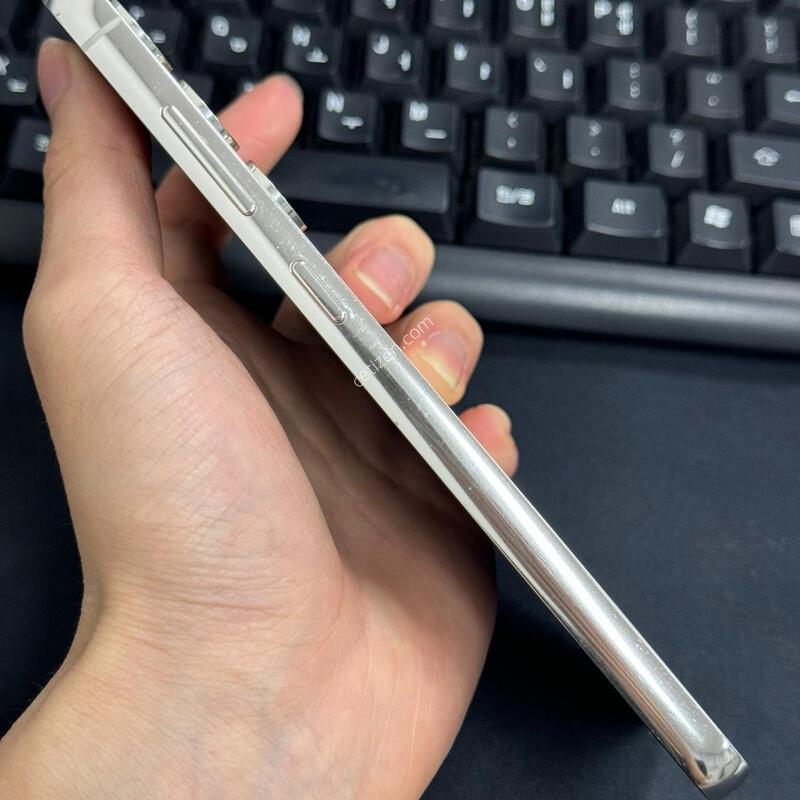������ S23�÷���