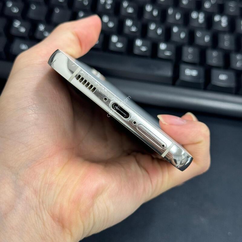 ������ S23�÷���