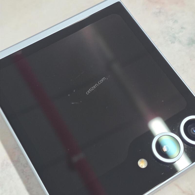 �ø�6 256GB ���� �ڱ���