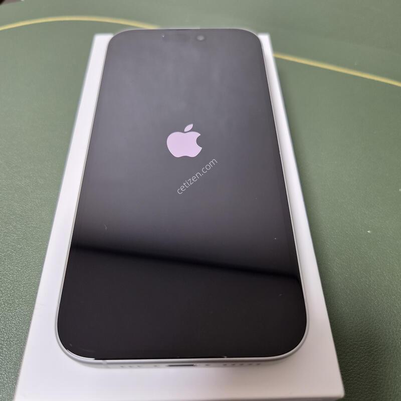 ������16_128g_ȭ��Ʈ����_A+++��