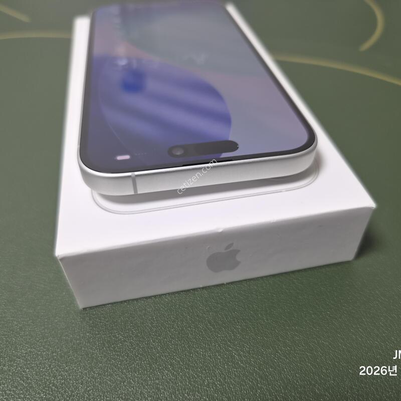 ������16_128g_ȭ��Ʈ����_A+++��
