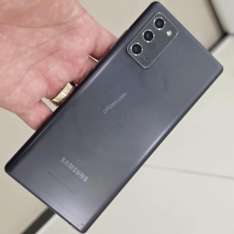 �Ｚ ������ ��Ʈ20 256GB  �׷��� ������ �� �Ǹ�