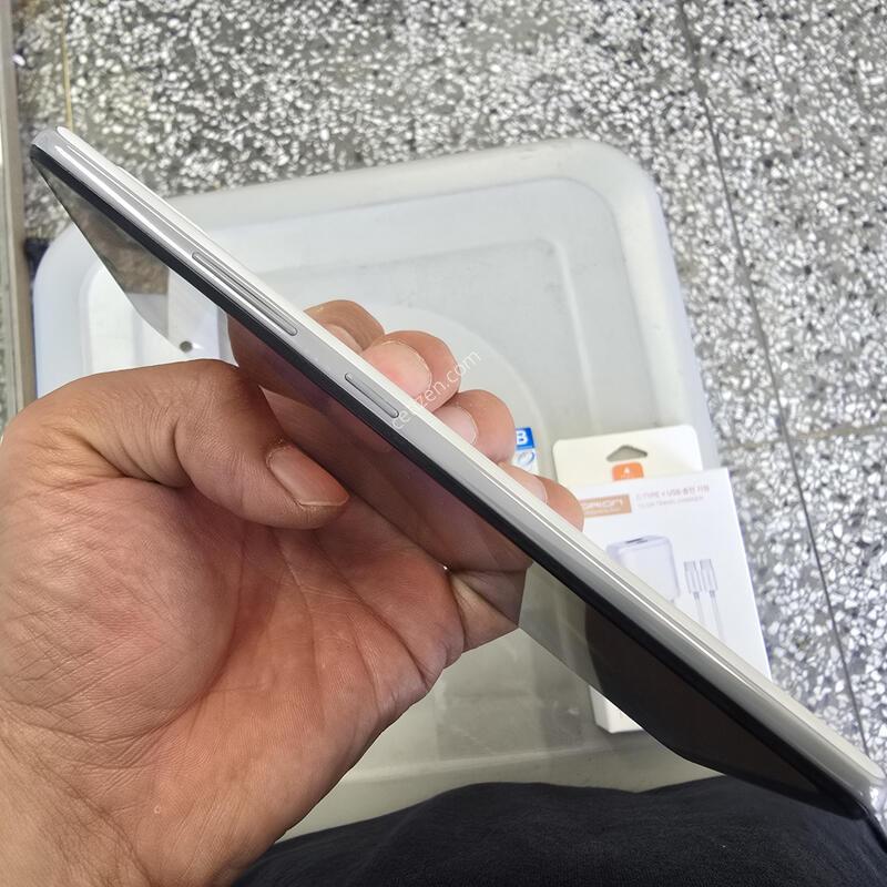 KT A42(A426) 128G ȭ��Ʈ ����� �˴ϴ�