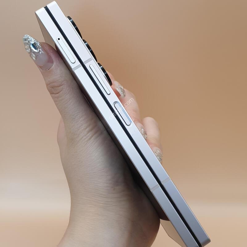 ������ Z����6 5G ��ũ 256�Ⱑ S�� �Ǹ��մϴ�-F956N