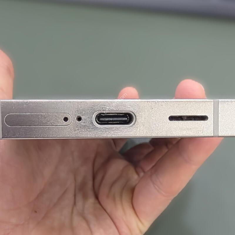 ������ S24��Ʈ�� 5G SM-S928 ƼŸ�� ���̿÷�  �˴ϴ�.�뷮-512