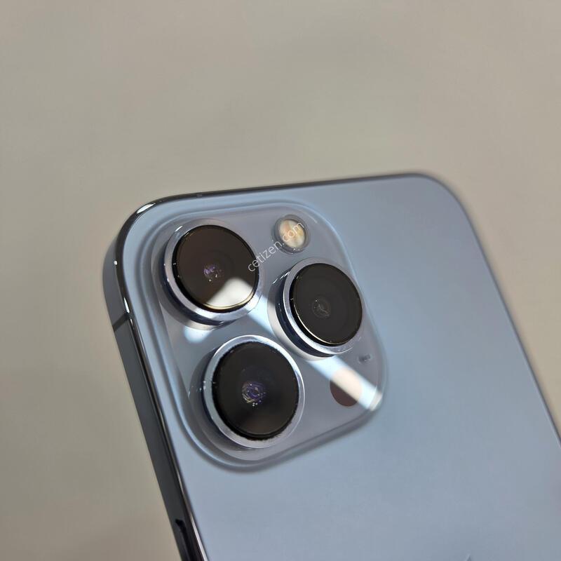 ������13���θƽ� 256GB ����