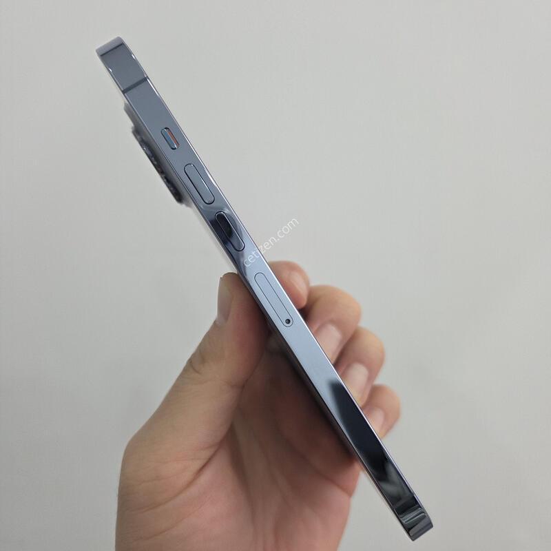 ������13���θƽ� 256GB ����