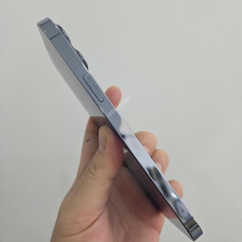 ������13���θƽ� 256GB ����