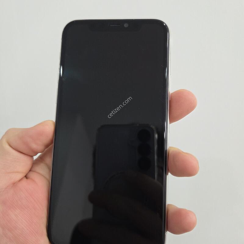 ������11���� 256GB ȭ��Ʈ