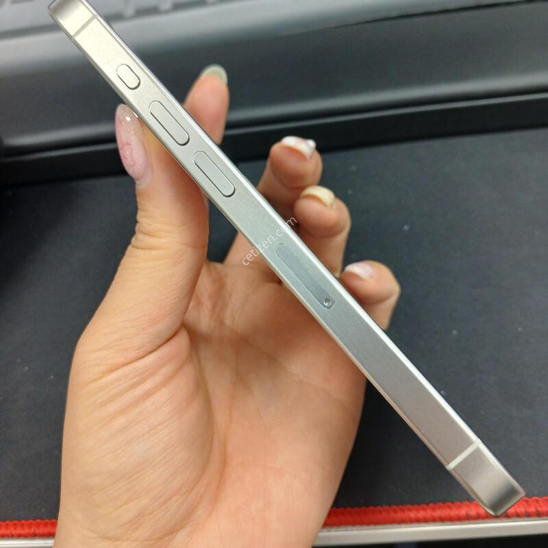 ������15���� 128GB