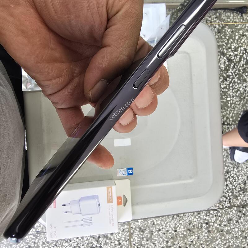U+ S22+(S906) 256G �������� ����� �˴ϴ�